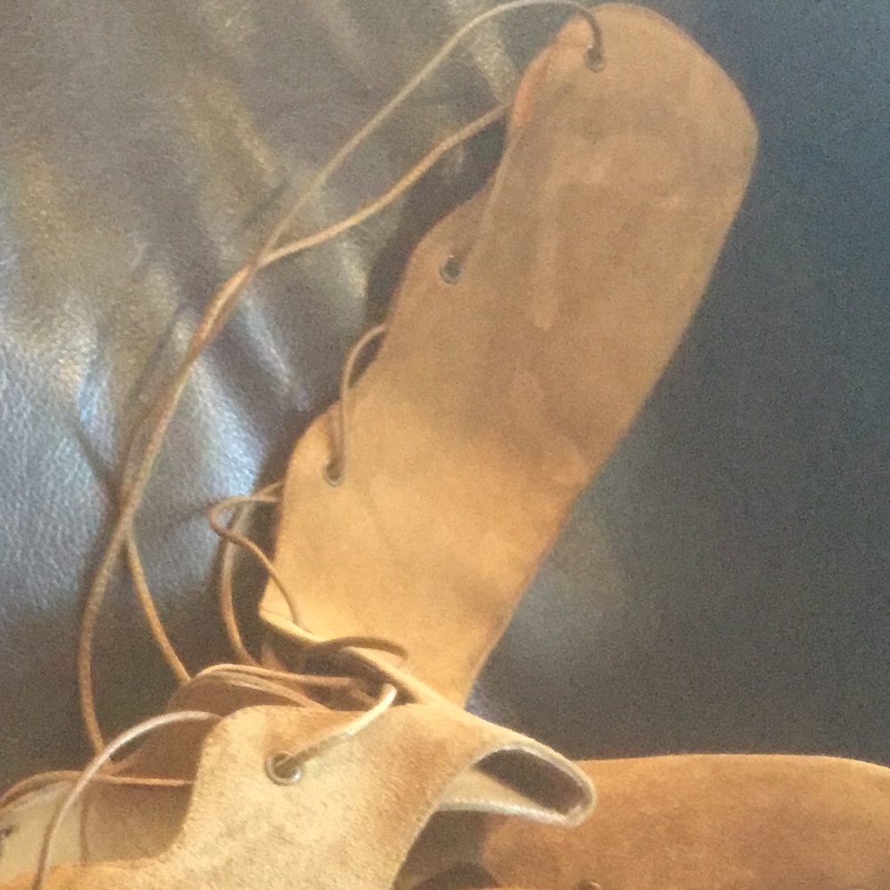 ❤️ NWOT SAINT LAURENT “Babies” Cage Suede Boots - Picture 4 of 6